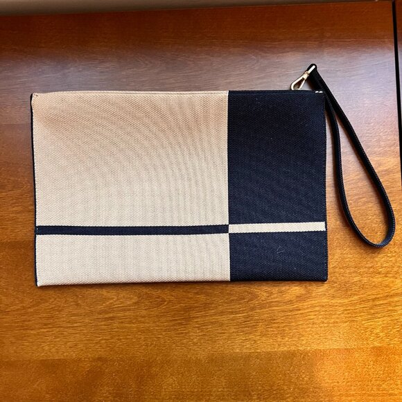 Rothy's Black & Camel Wristlet / Essential Pouch – Retired Style! - Picture 2 of 4